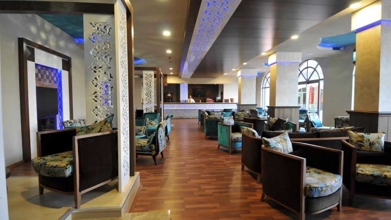 Noxinn Club Hotel Konaklı Extérieur photo