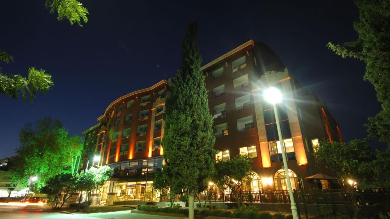 Noxinn Club Hotel Konaklı Extérieur photo