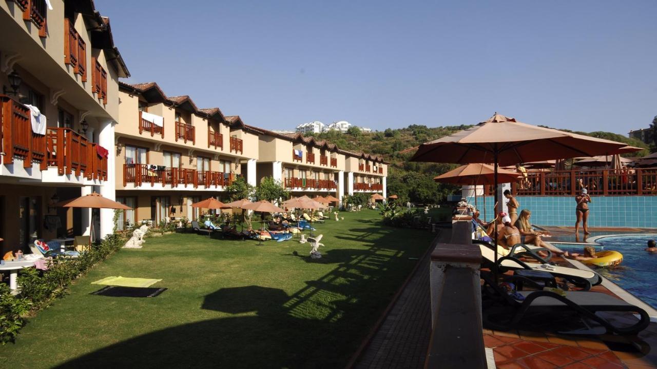 Noxinn Club Hotel Konaklı Extérieur photo